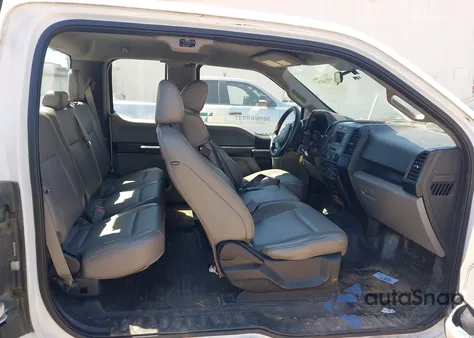 2018 Ford F-150 Xl z USA, uszkodzony, nr VIN 1FTEX1C55JKC18326